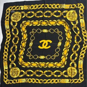 CHANEL vintage Black and Gold chain logo Scarf